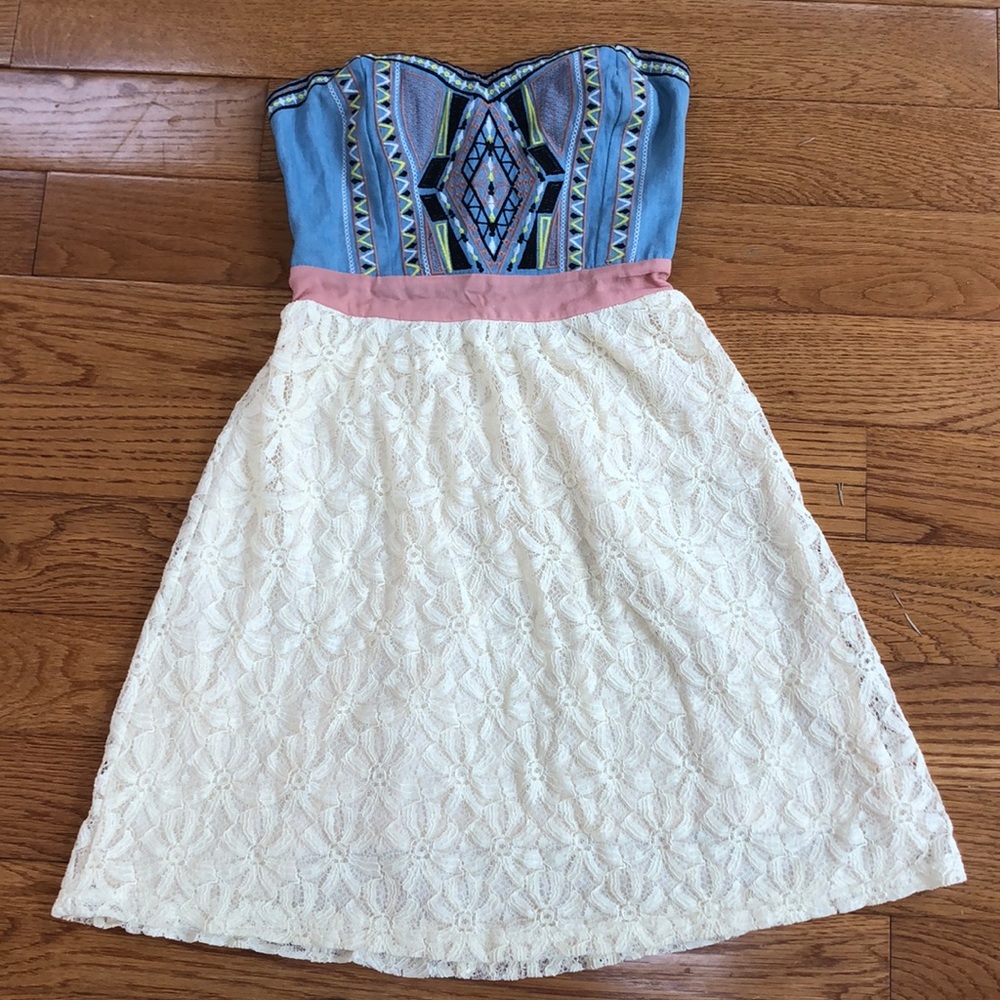 Flying Tomato Strapless Dress